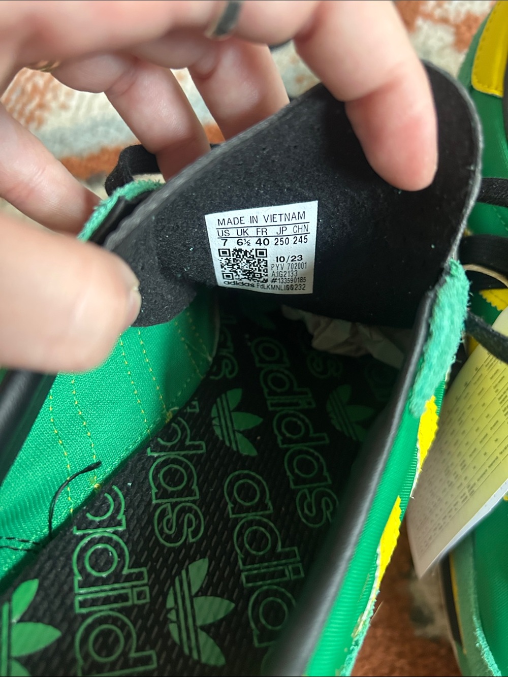 NWT Adidas SL 72 Green/Black/Yellow. Men’s 7 Women’s 8.5 EU 40 - Picture 8 of 8